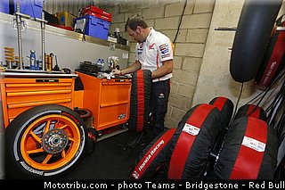 motogp_ambiance_004_france_le_mans_2013.jpg