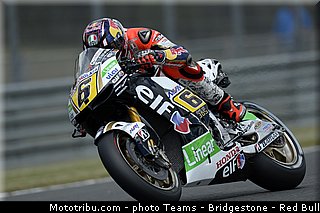 motogp_bradl_015_france_le_mans_2013.jpg