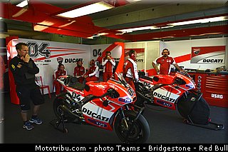 motogp_dovizioso_003_france_le_mans_2013.jpg
