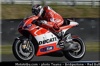 motogp_dovizioso_005_france_le_mans_2013.jpg