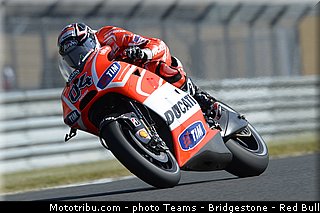 motogp_dovizioso_006_france_le_mans_2013.jpg