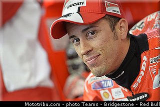 motogp_dovizioso_010_france_le_mans_2013.jpg