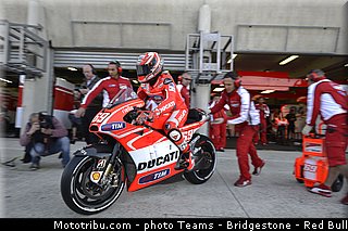 motogp_hayden_002_france_le_mans_2013.jpg