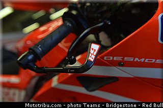 motogp_hayden_005_france_le_mans_2013.jpg