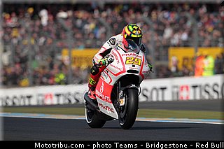 motogp_iannone_004_france_le_mans_2013.jpg