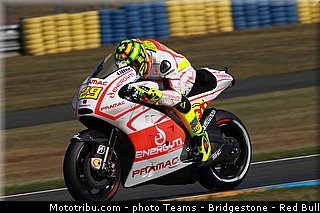 motogp_iannone_007_france_le_mans_2013.jpg