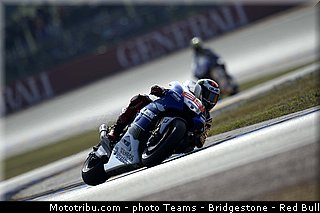 motogp_lorenzo_005_france_le_mans_2013.jpg