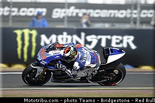motogp_lorenzo_016_france_le_mans_2013.jpg