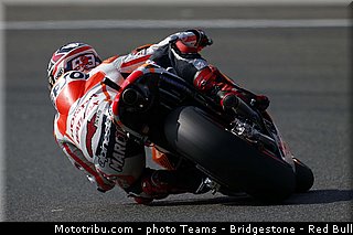 motogp_marquez_024_france_le_mans_2013.jpg