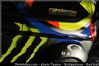 motogp_rossi_002_france_le_mans_2013.jpg