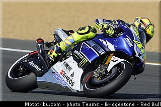 motogp_rossi_004_france_le_mans_2013.jpg