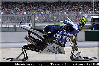 motogp_rossi_018_france_le_mans_2013.jpg