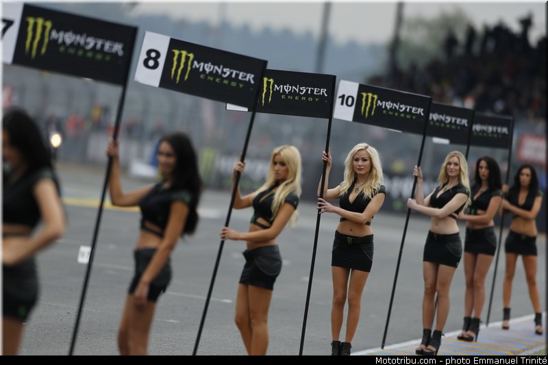 motogp_pitbabe_006_france_le_mans_2013