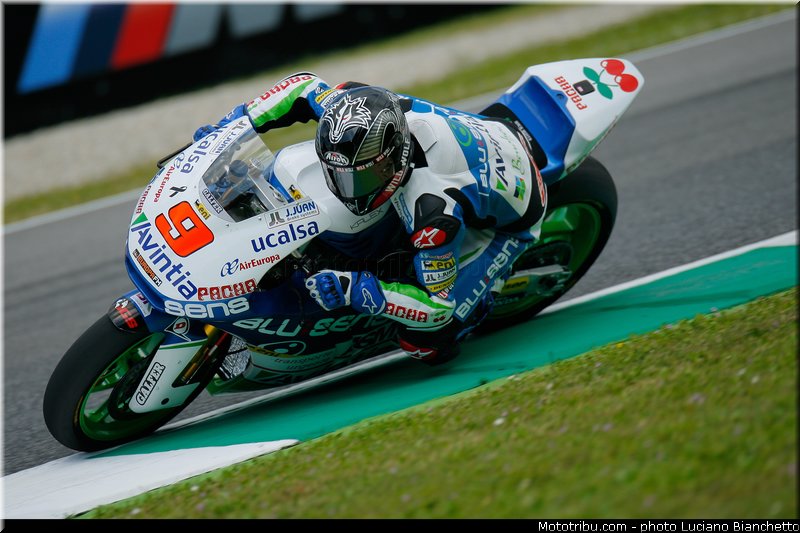 moto2_smith_002_italie_mugello_2013