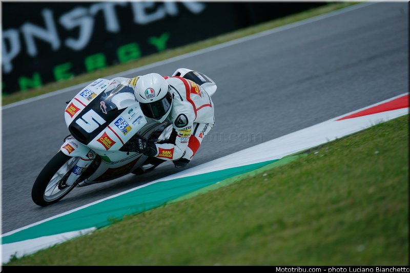 moto3_fenati_002_italie_mugello_2013