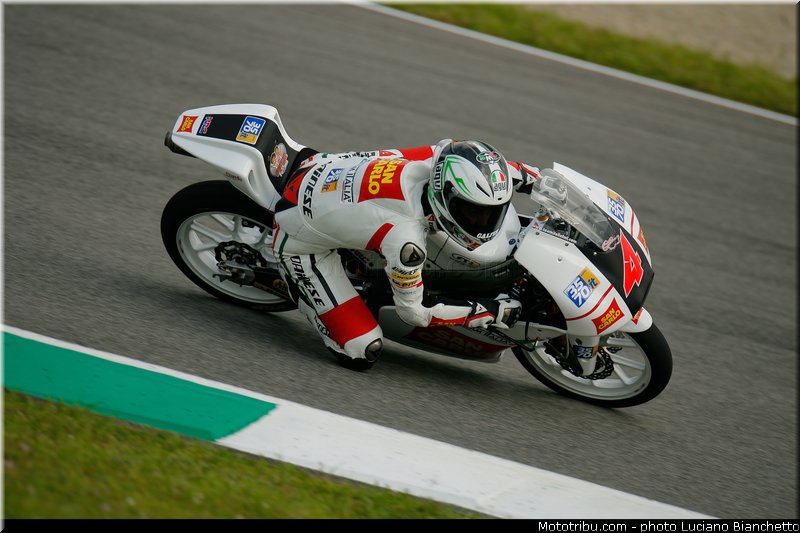 moto3_ferrari_001_italie_mugello_2013