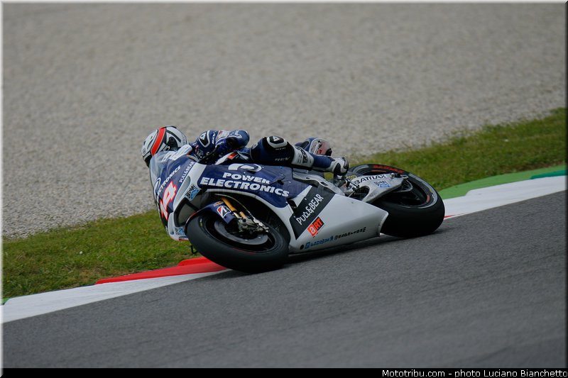 motogp_de_puniet_001_italie_mugello_2013