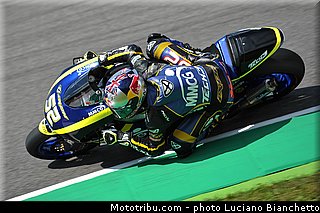 moto2_kent_001_italie_mugello_2013.jpg