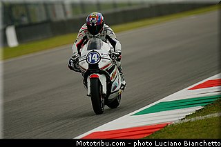 moto2_wilairot_001_italie_mugello_2013.jpg
