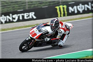 moto3_guevara_001_italie_mugello_2013.jpg