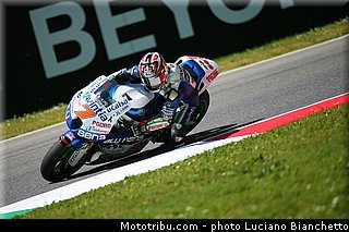 motogp_aoyama_003_italie_mugello_2013.jpg