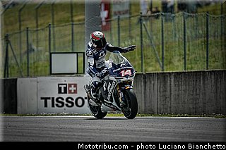 motogp_de_puniet_007_italie_mugello_2013.jpg