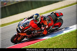 motogp_edwards_004_italie_mugello_2013.jpg