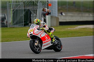 motogp_iannone_003_italie_mugello_2013.jpg