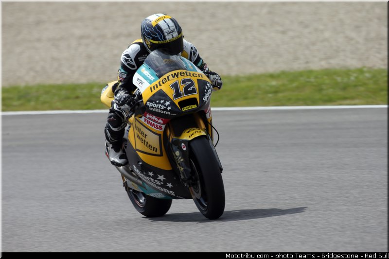 moto2_luthi_005_italie_mugello_2013