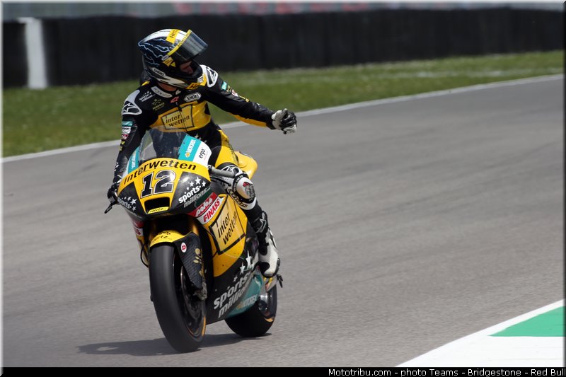 moto2_luthi_007_italie_mugello_2013