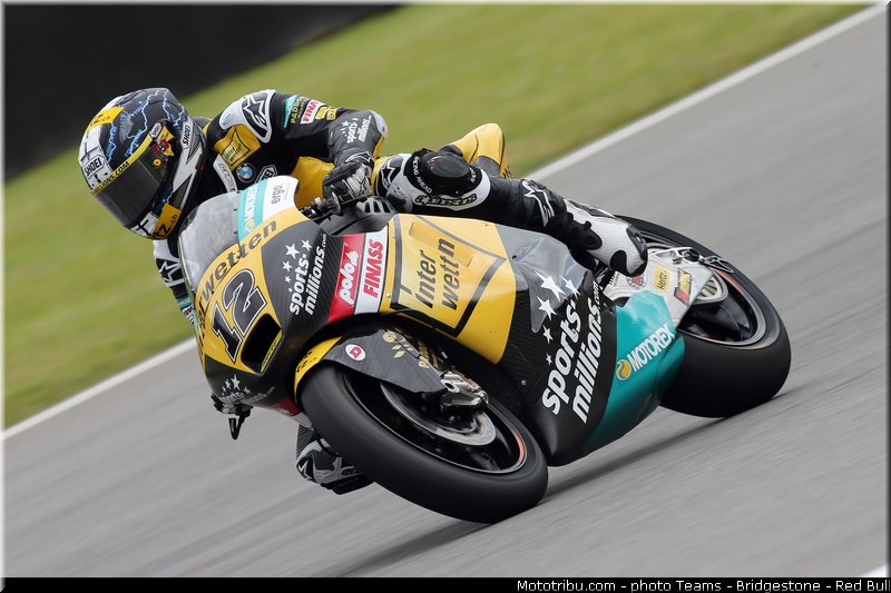 moto2_luthi_010_italie_mugello_2013