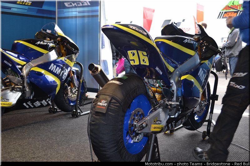 moto2_rossi_007_italie_mugello_2013