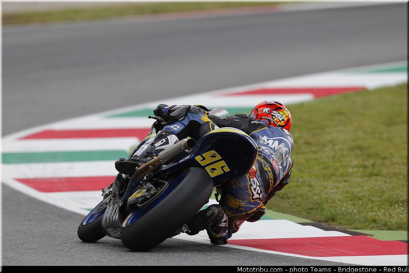 moto2_rossi_013_italie_mugello_2013