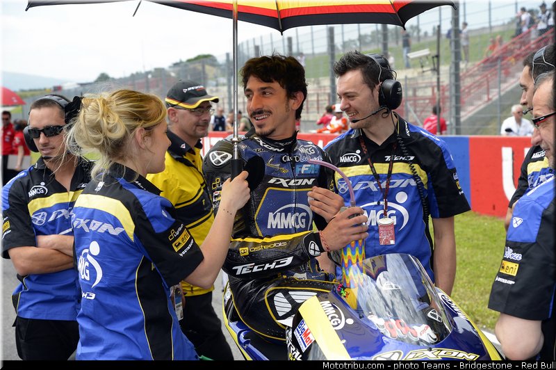 moto2_rossi_019_italie_mugello_2013
