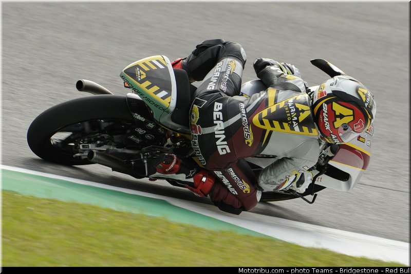 moto3_loi_006_italie_mugello_2013