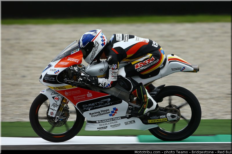moto3_mcphee_003_italie_mugello_2013