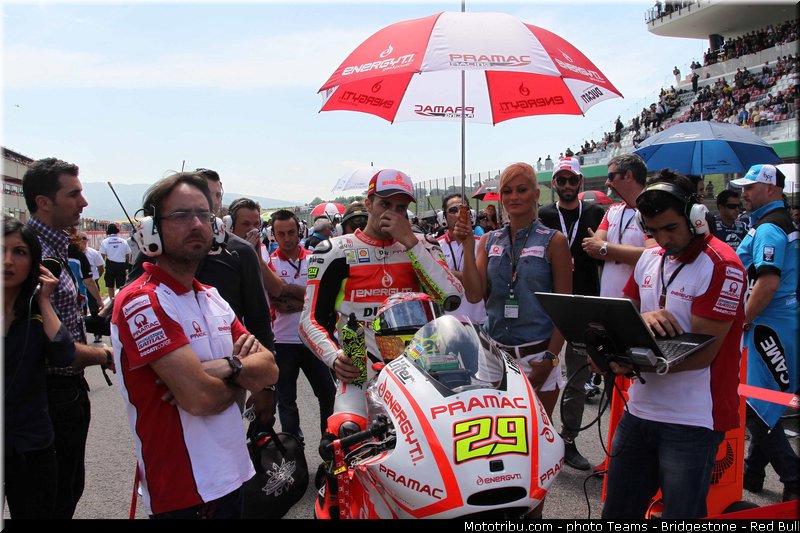 motogp_iannone_008_italie_mugello_2013