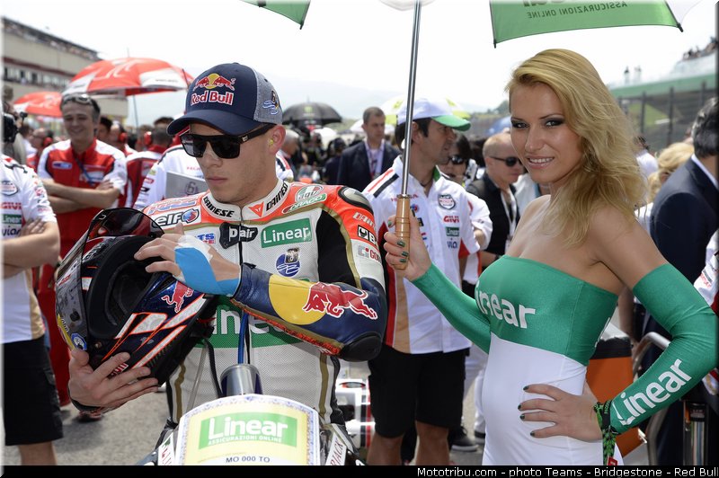 motogp_pitbabe_006_italie_mugello_2013