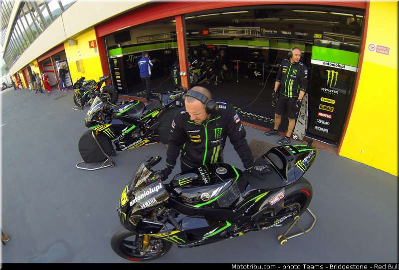 motogp_tech3_002_italie_mugello_2013