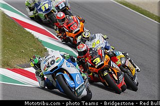 moto2_023_italie_mugello_2013.jpg