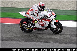moto2_pradita_001_italie_mugello_2013.jpg