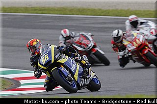 moto2_rossi_011_italie_mugello_2013.jpg