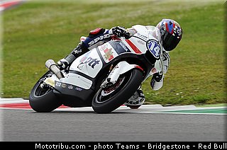 moto2_wilairot_001_italie_mugello_2013.jpg