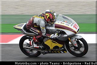 moto3_loi_002_italie_mugello_2013.jpg