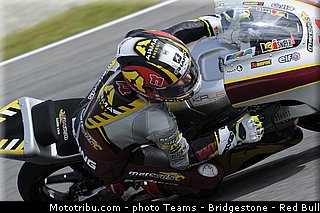 moto3_loi_007_italie_mugello_2013.jpg