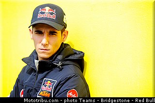 moto3_salom_007_italie_mugello_2013.jpg