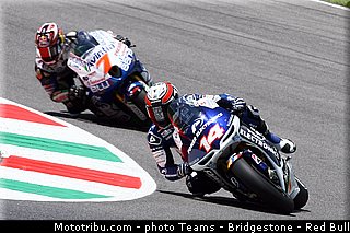 motogp_de_puniet_007_italie_mugello_2013.jpg