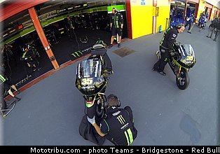motogp_tech3_001_italie_mugello_2013.jpg