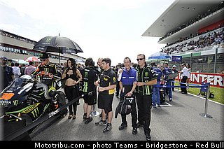 motogp_tech3_003_italie_mugello_2013.jpg