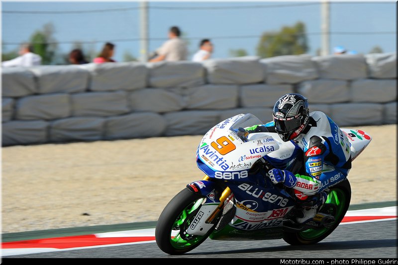 moto2_smith_001_catalogne_montmelo_2013
